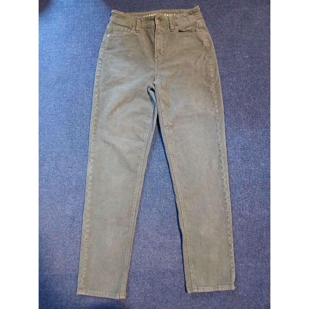 American Eagle Mom Straight Jean  Stretch Corduroy Light Olive Size 0